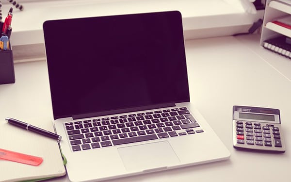Difusión por email de fichero con datos personales | Grupocfi