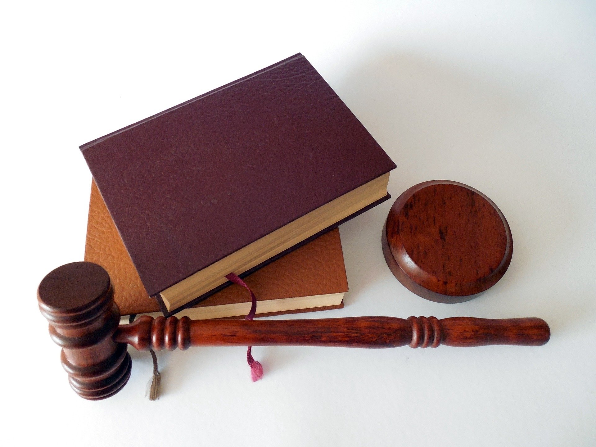 Deberes de los abogados respecto a la LOPD y su Reglamento de Desarrollo | Grupocfi